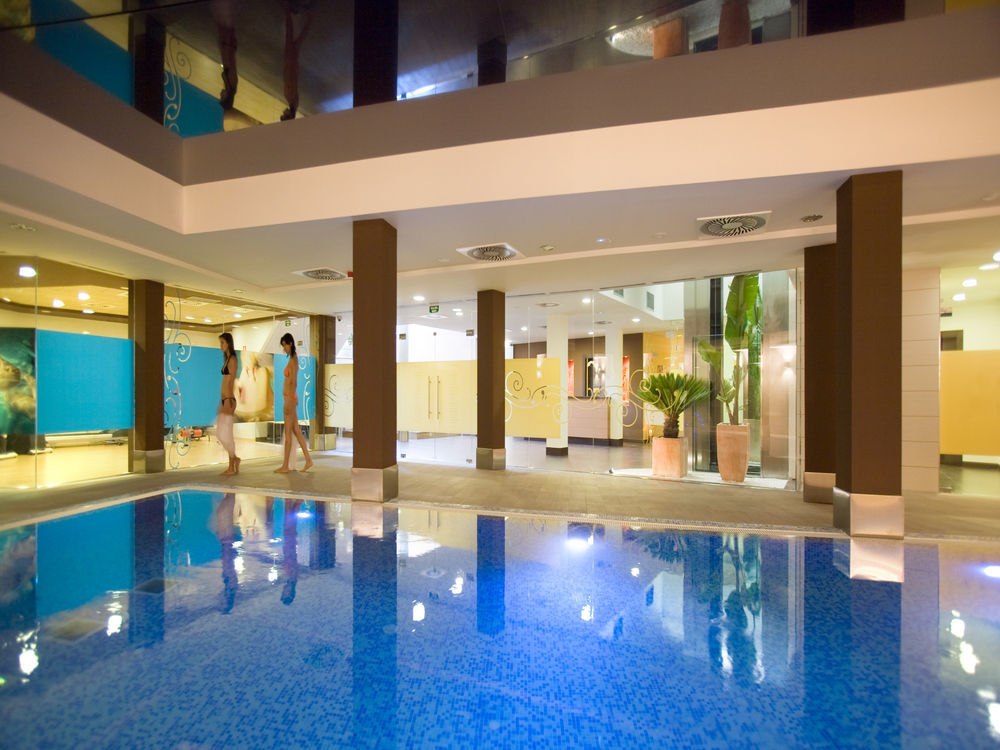 Bungalows Imperial Park 칼페 외부 사진